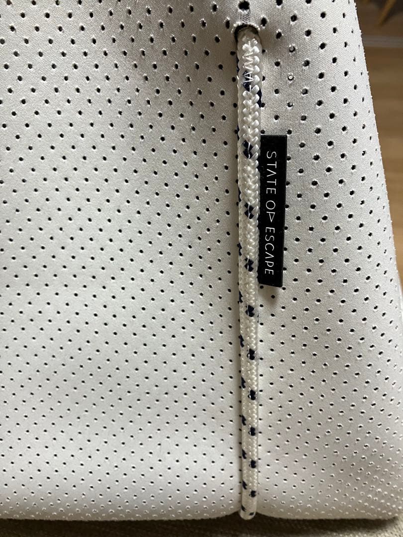 STATE OF ESCAPE ホワイトトートバッグ ポーチ付き