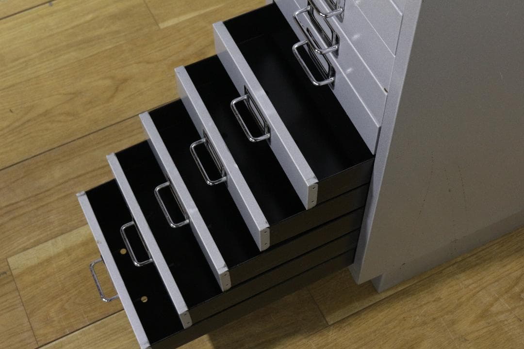 こ*す様 BSILEY　ビスレー　キャビネット　A4　１０段