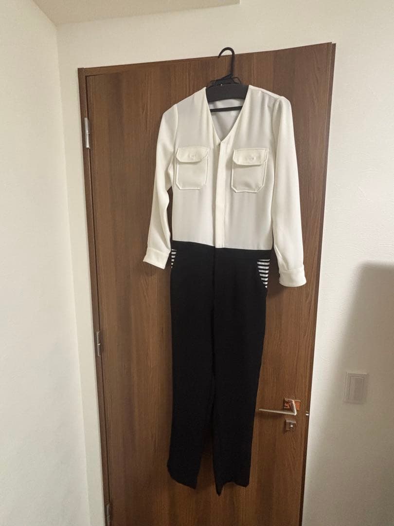 5.8万❤︎完売 ボーダーズアットバルコニー オールインワン 36❤︎タグなし