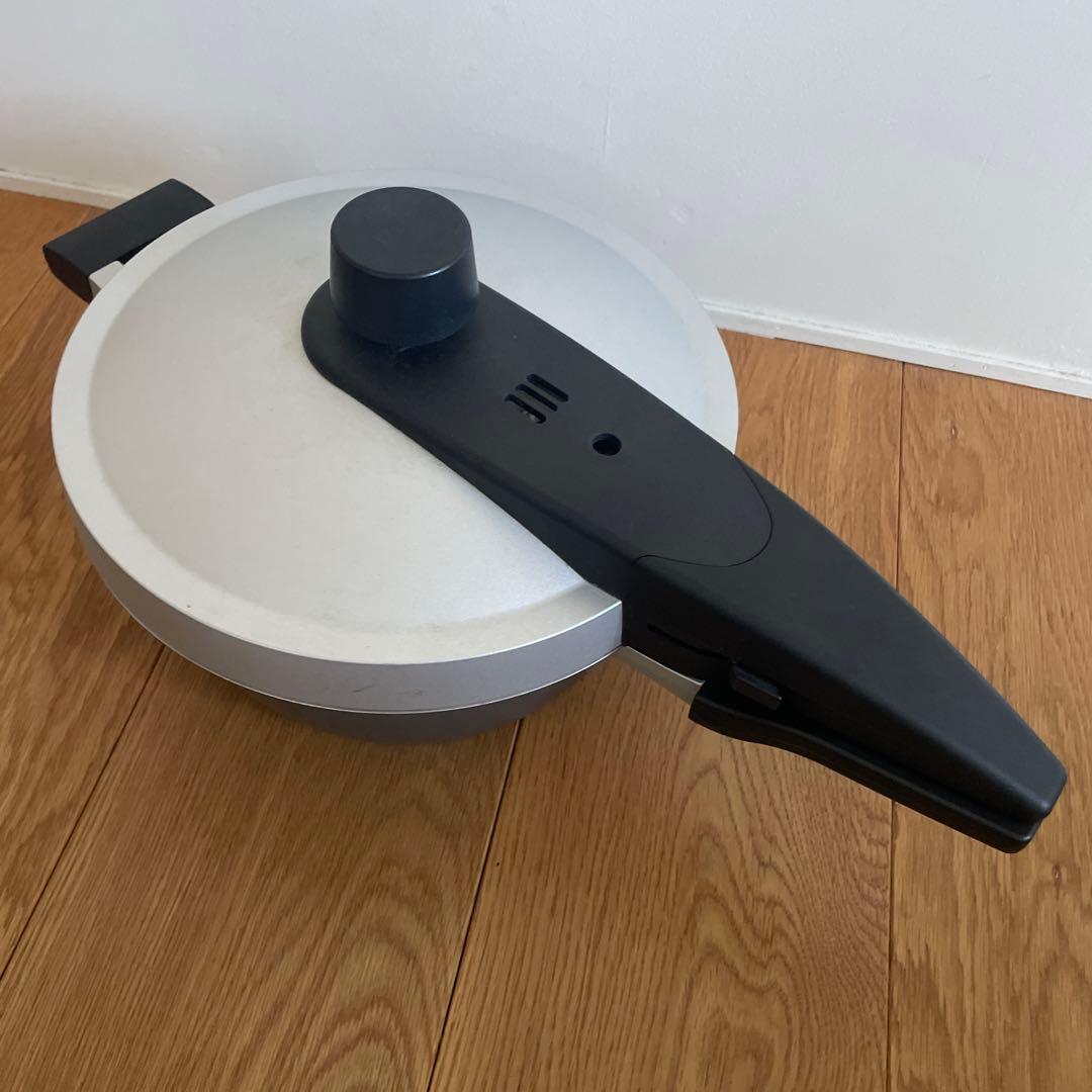 北陸アルミニウム　圧力鍋