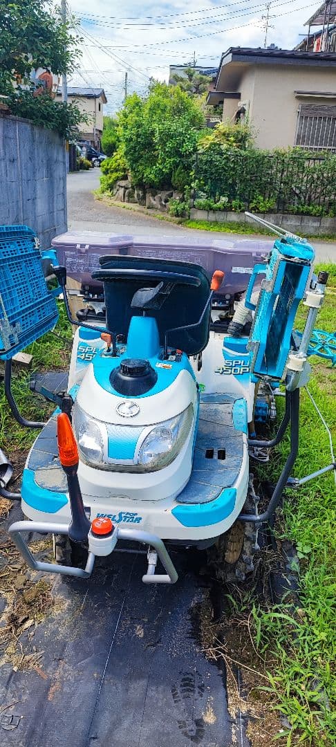 クボタ田植機、施肥、枕ならし付き