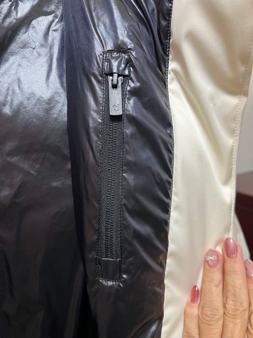 ダウンボリュームジャケット OFF WHITE UNIQLO➕J