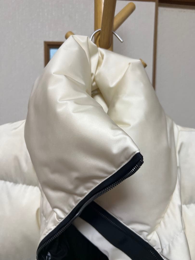 ダウンボリュームジャケット OFF WHITE UNIQLO➕J