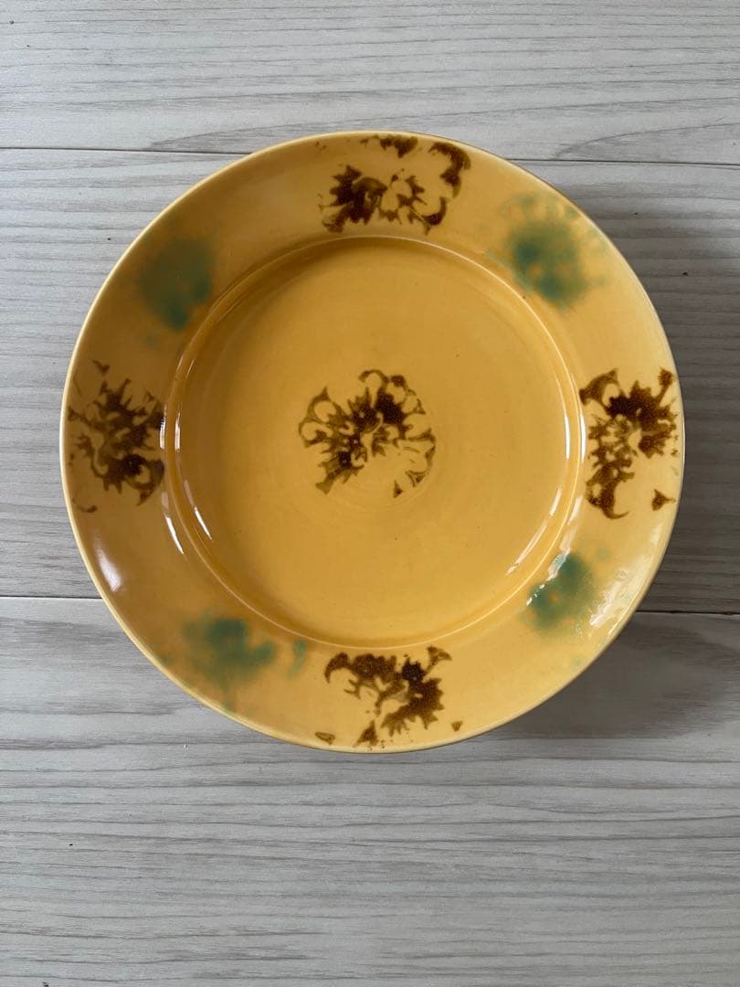 伊藤聡信 イエロー花柄皿 約１８センチ