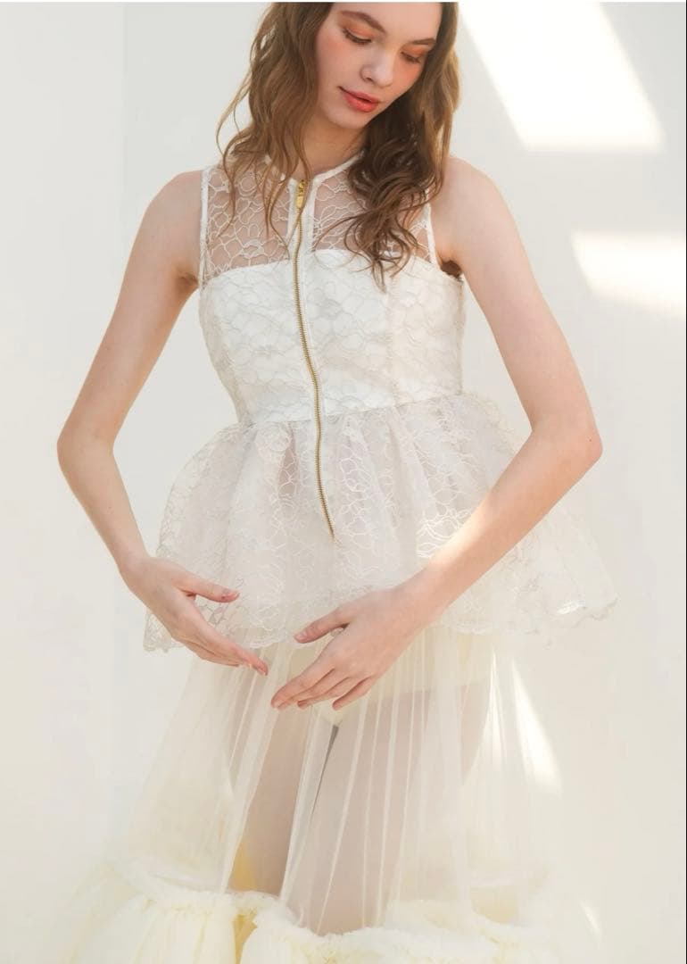 トップス sheller flower lace glitter peplum tops