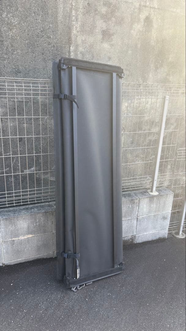 RUGGED COVER ハイラックス トノカバー