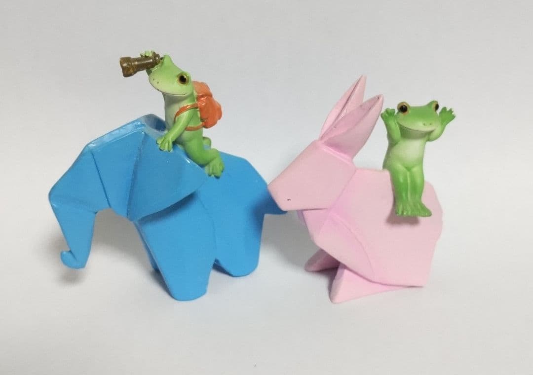 カエルのコポー　折り紙　コンプ　４体セットで　　コポー　置物　匿名配送