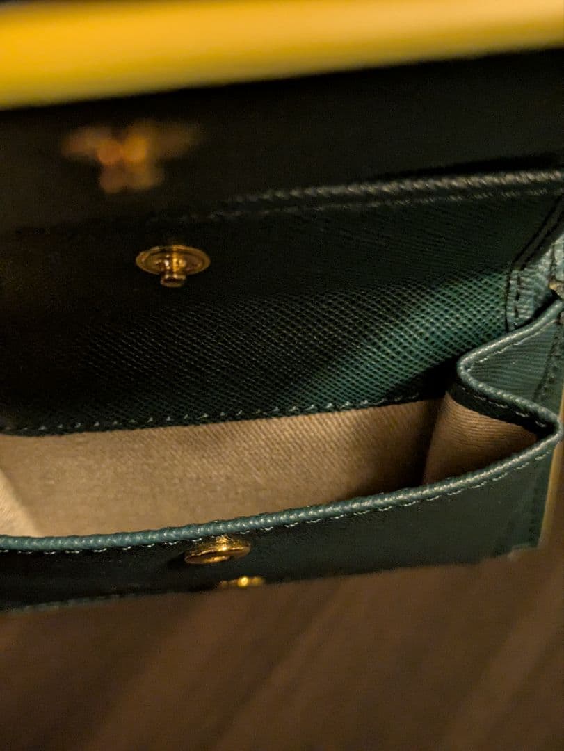 ちびちびマルチカラー 二つ折り財布