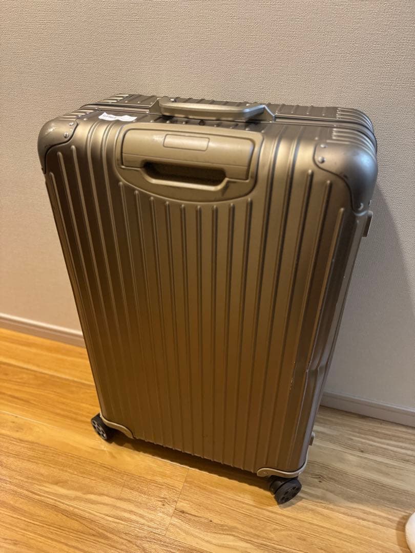 正規品　RIMOWA リモワ　オリジナル チェックインL チタニウムスーツケース