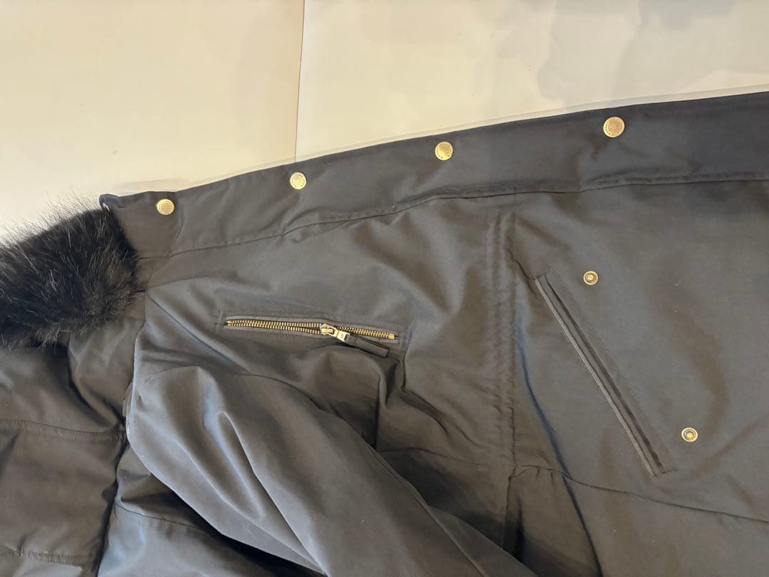 MICHAEL KORS ブラックダウンジャケット