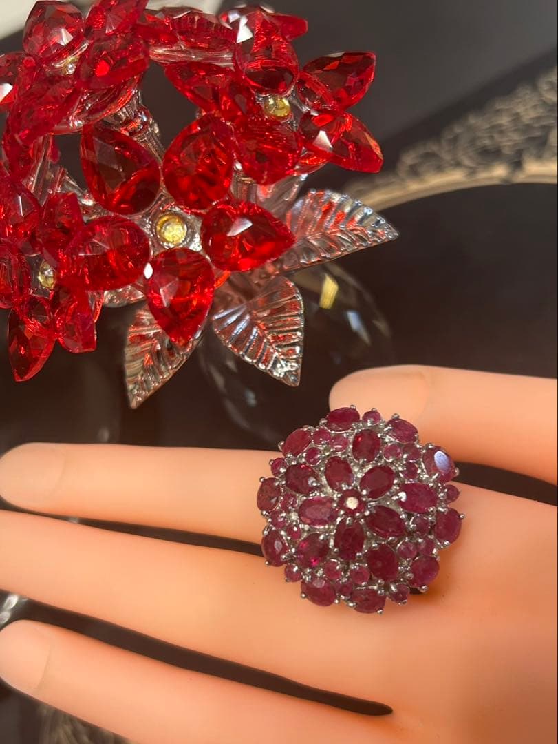 t*a様 天然ルビーデザインリング18号サイズ限定訳あり