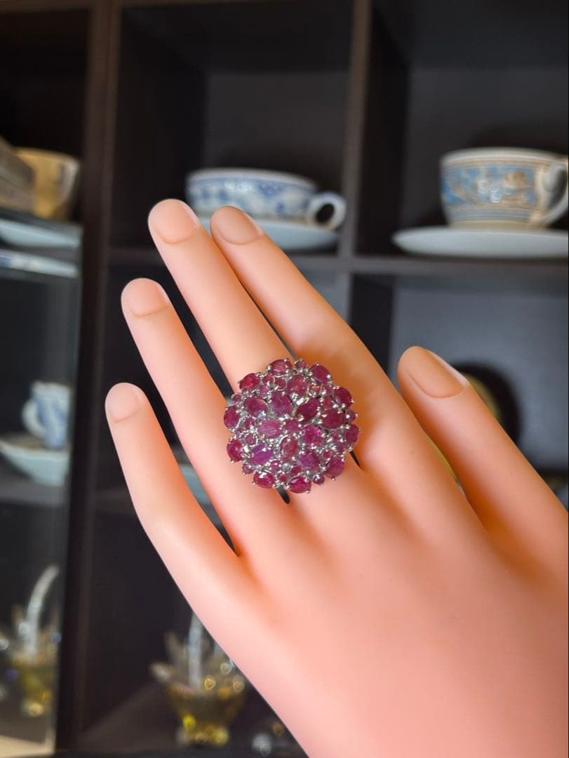 t*a様 天然ルビーデザインリング18号サイズ限定訳あり