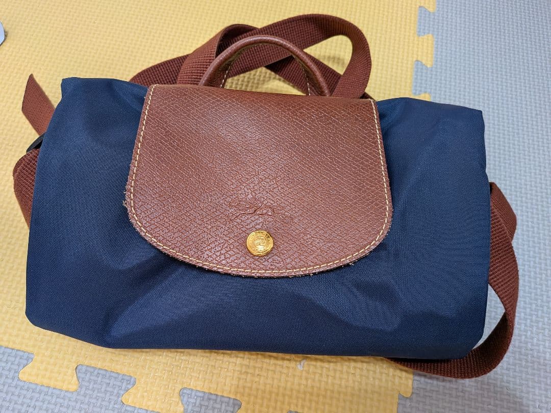 Yuna　ロンシャン　　リュック　ネイビー