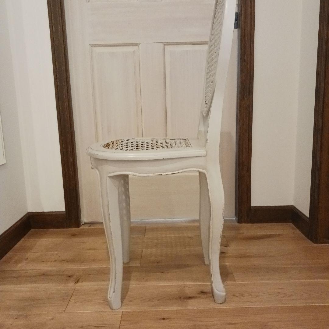 引取限定発送不可　ラタンチェア　サラグレース