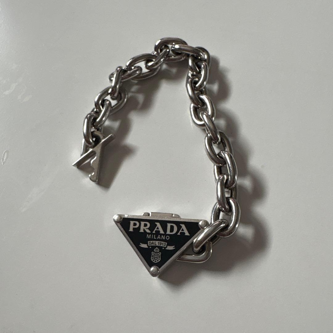 PRADA プラダ ブレスレット チェーントライアングルロゴ