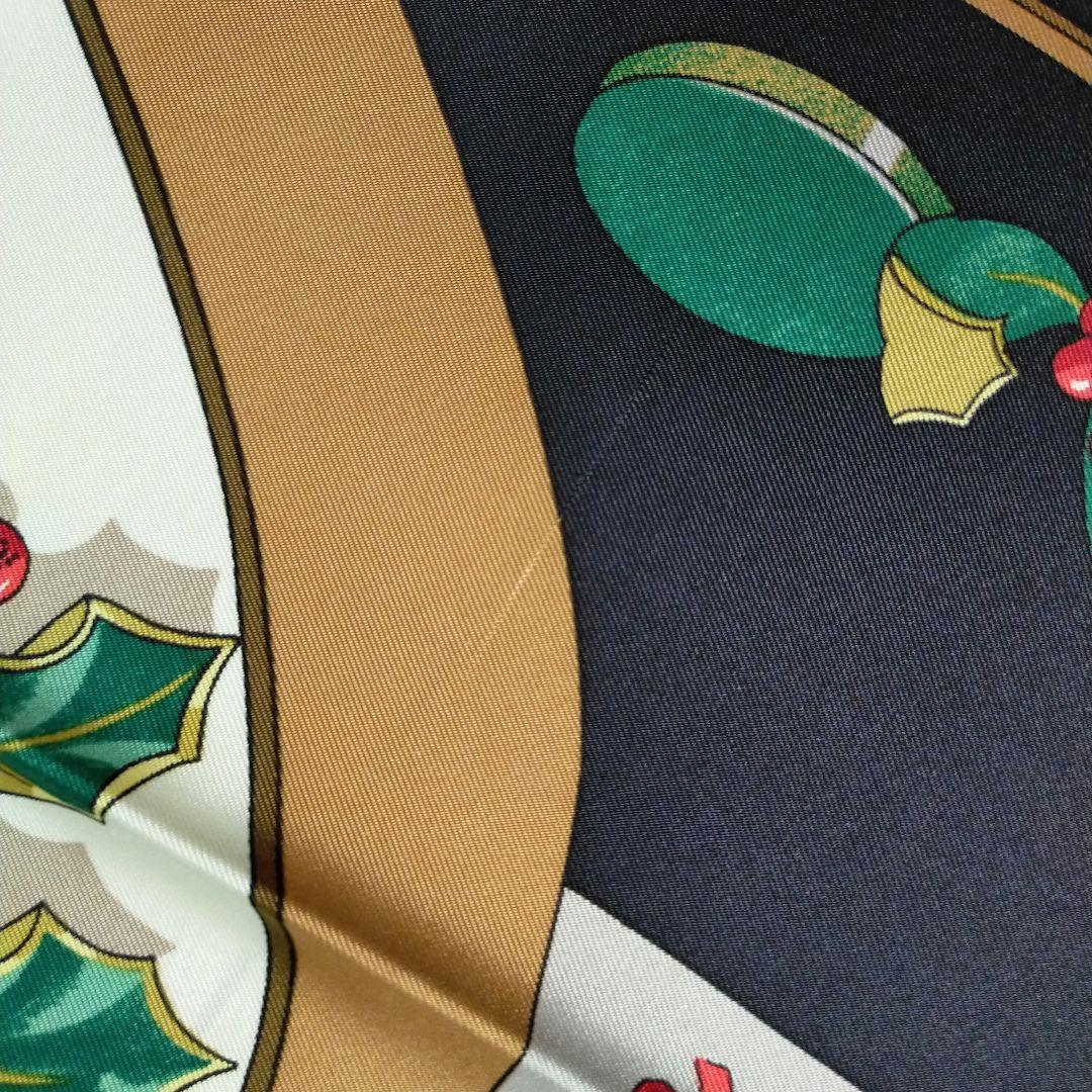 ☘️未使用に近い 保存箱付☘️HERMES カレ90　去年の雪