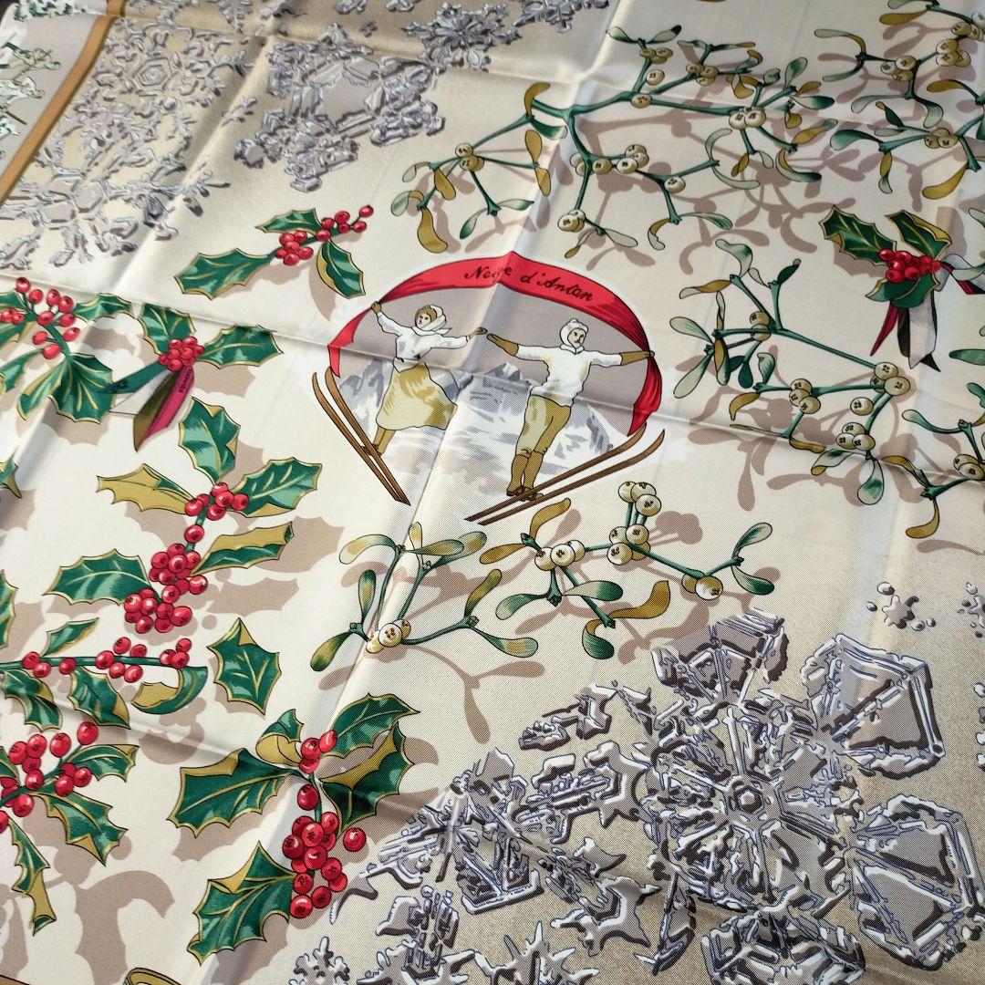 ☘️未使用に近い 保存箱付☘️HERMES カレ90　去年の雪