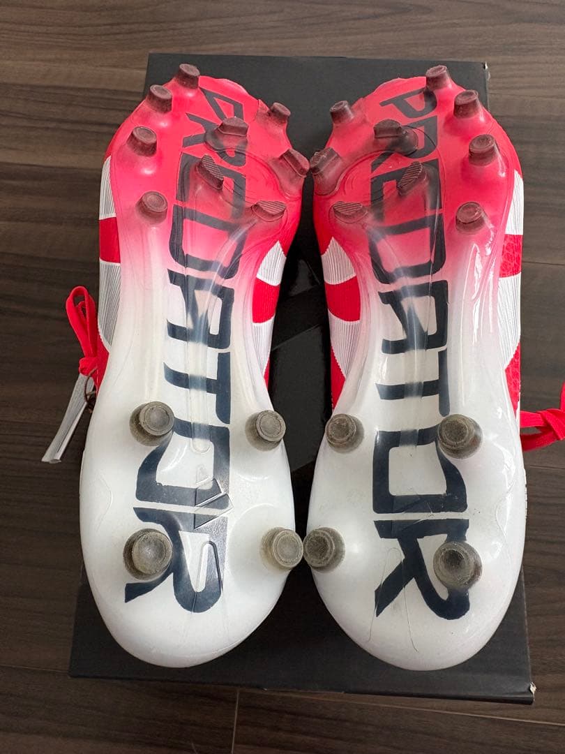 し*か様 1月4日22時削除adidas プレデターエリートAG 25.5