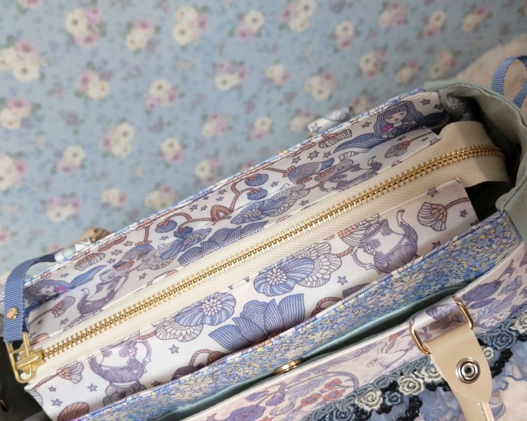 へ*ゃ様 ジョリーフルール　ポイズンベリーシーフ　エクリュベージュ　ぽってりトー