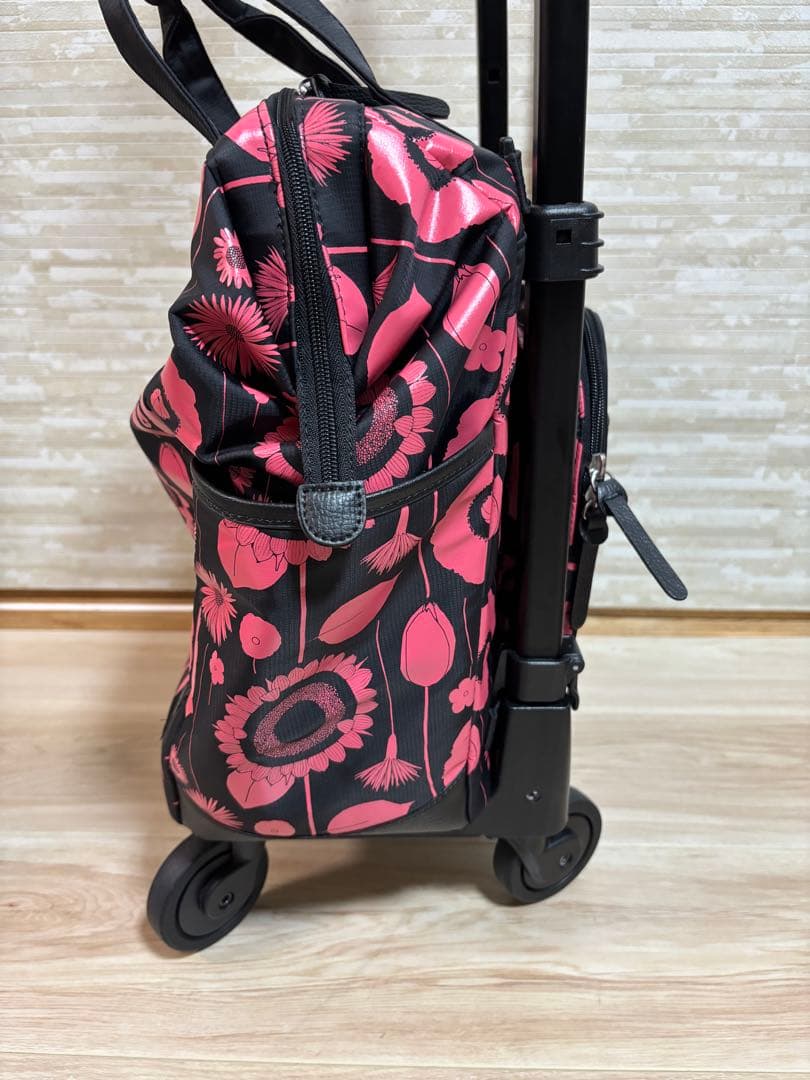 スワニー　中原淳一コラボ　キャリー　ブラック×ピンク <4輪ストッパー付>