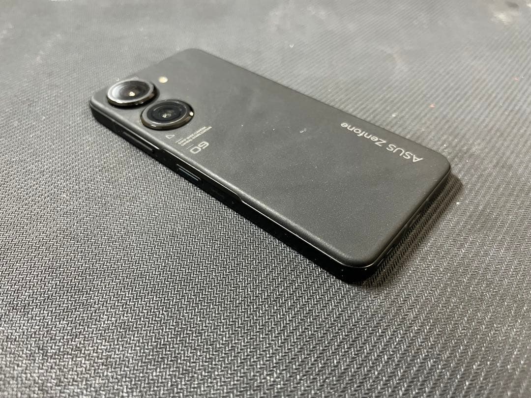 【保証・動作品】ASUS ZenFone9 （メモリ16GB・256GBモデル）