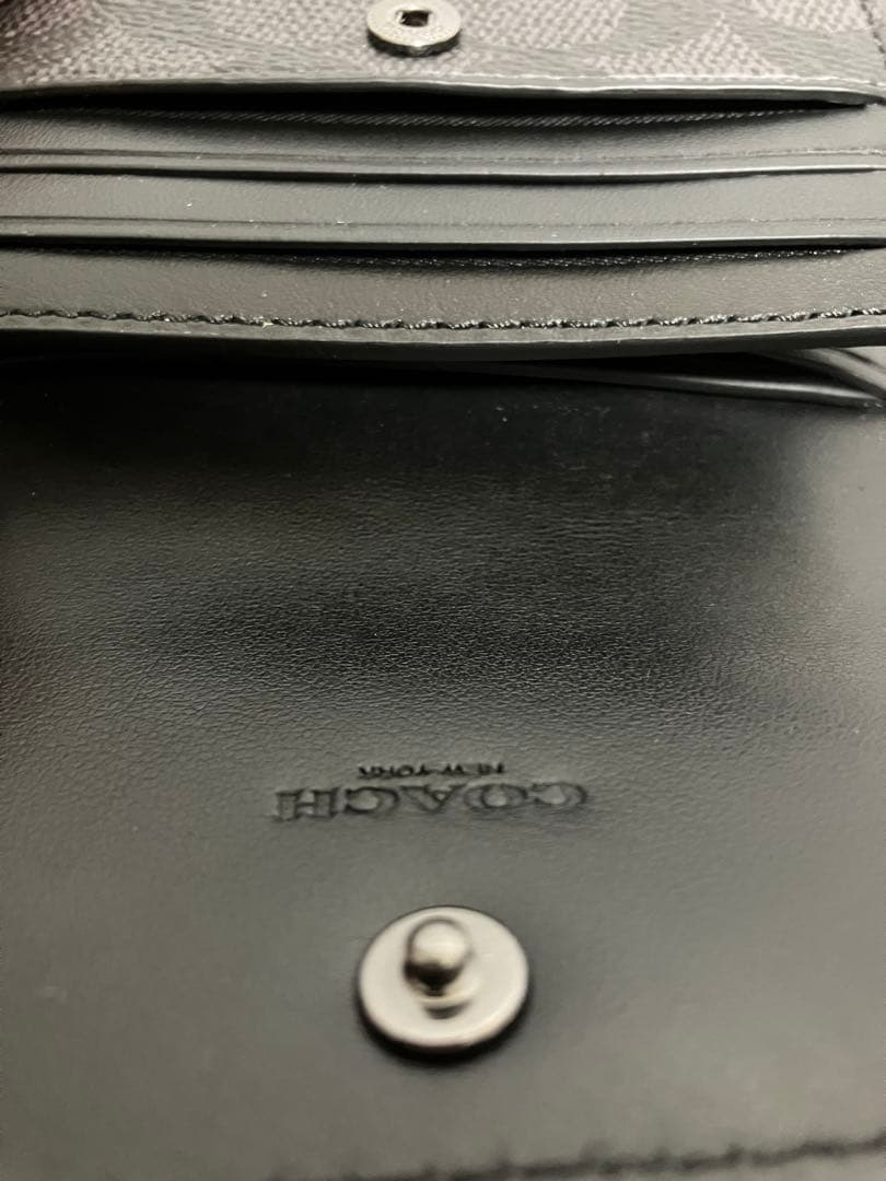 新品未使用　COACH  ケース・シグネチャー キャンバス　ブラック