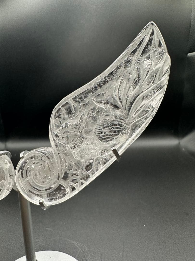 水晶　翼の置きもの（九尾）