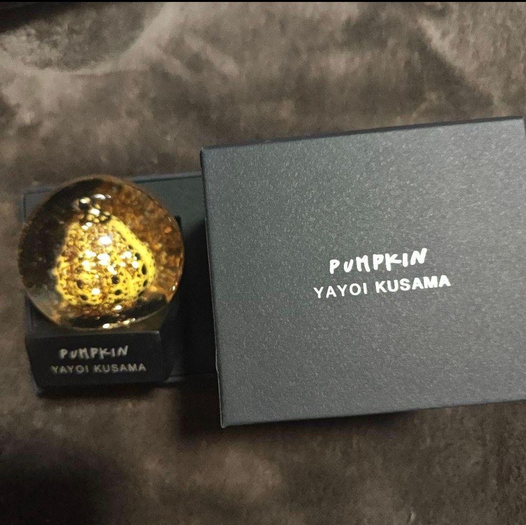 草間彌生 スノードーム かぼちゃ