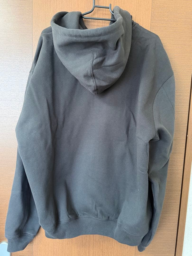 マ*ク様 palace ジップフーディ