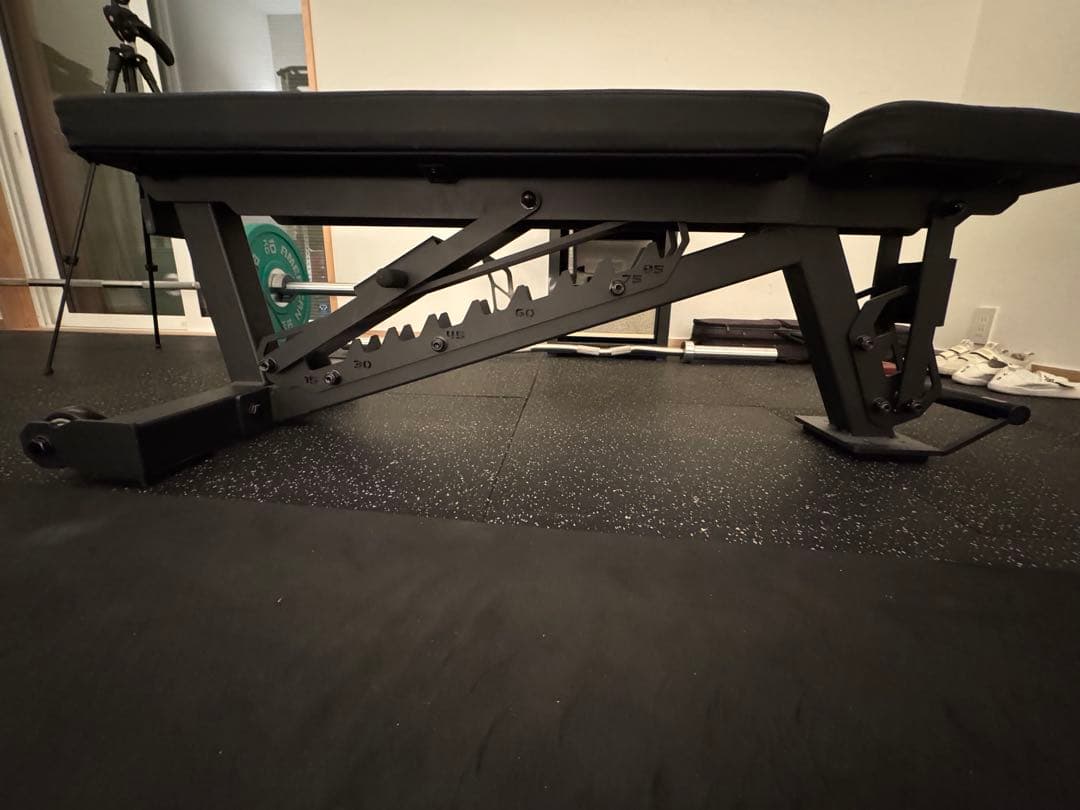 引き取り限定　MBCアジャスタブルベンチ コンパクト