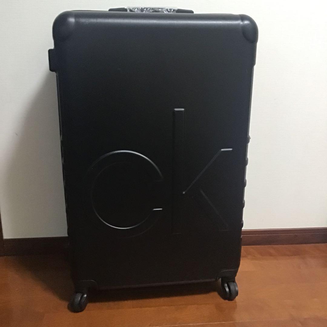 【海外限定】  キャリーケース ロゴ カルバンクライン