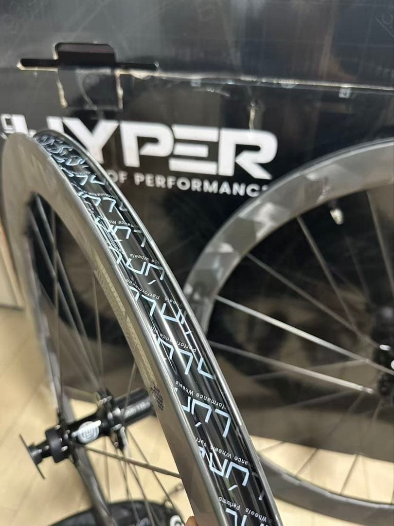 LUN HYPER D45 2023 カーボンホイール 新品