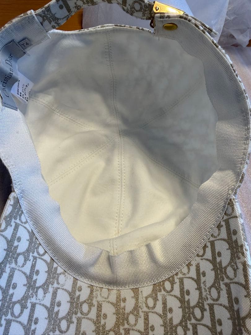 と*ち様 Christian Dior クリスチャンディオール ロゴ帽子キッズT