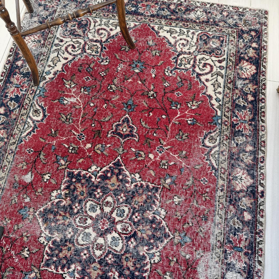 トルコ ヴィンテージラグ A126 ダークレッド ネイビー ターコイズブルー