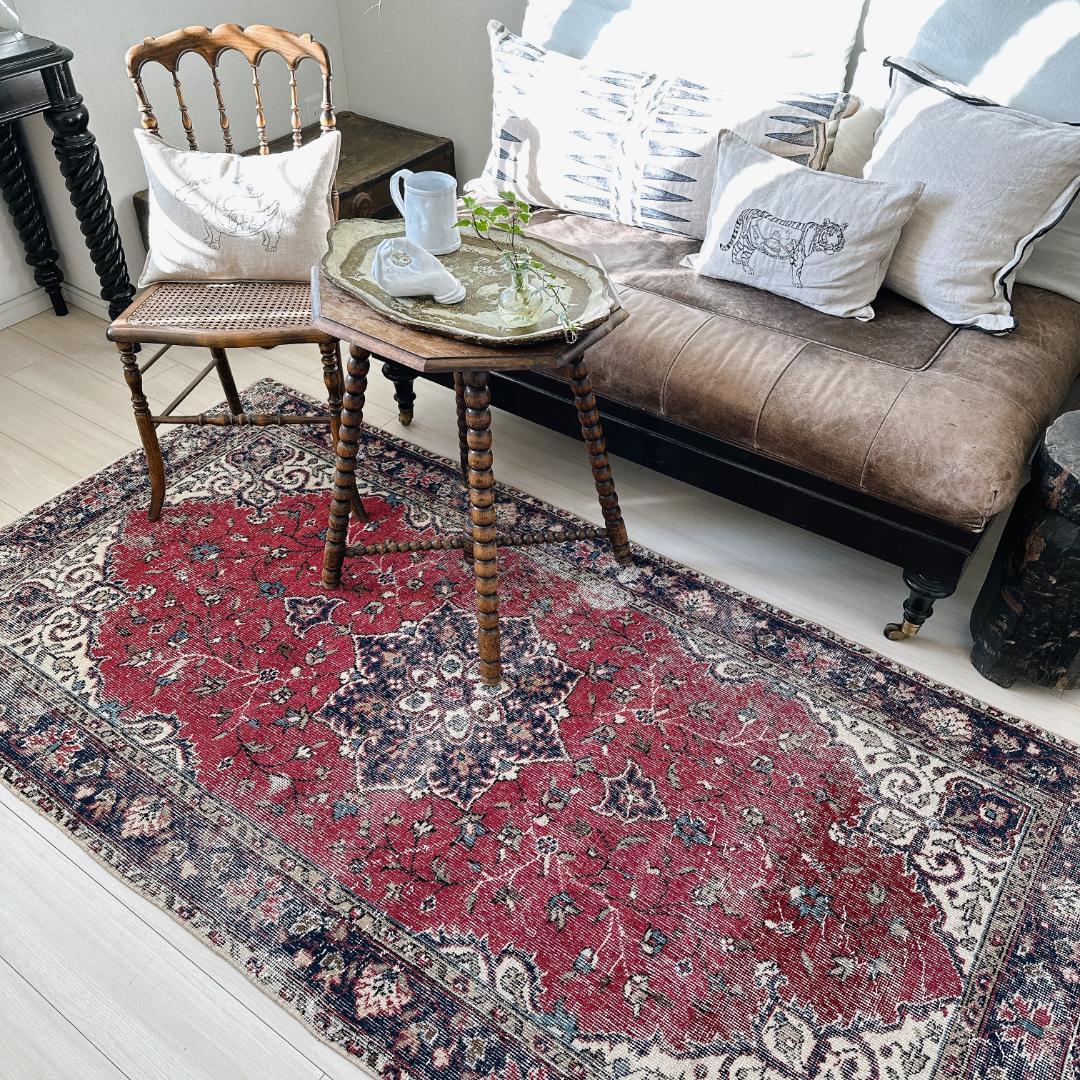 トルコ ヴィンテージラグ A126 ダークレッド ネイビー ターコイズブルー