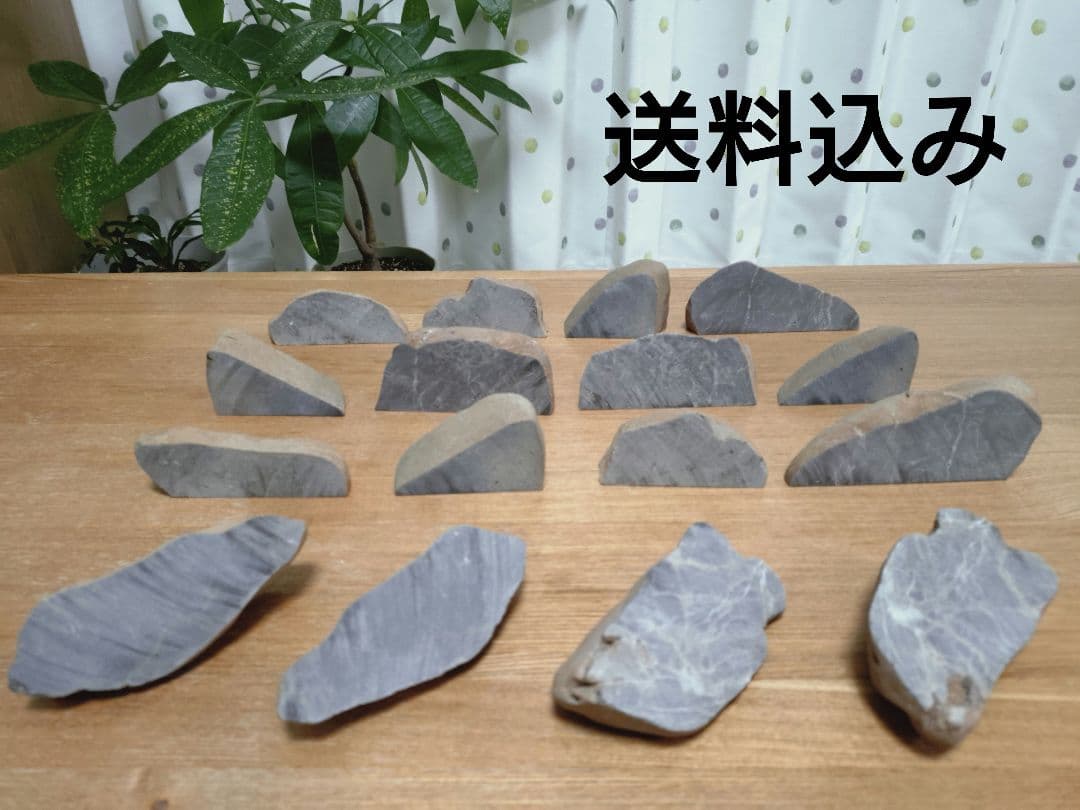 結婚式　席札　テーブルナンバー　アクセサリースタンド　ペーパーウェイト　大理石？