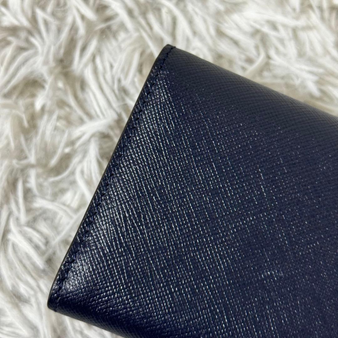 新品未使用✨JIMMY CHOO ジミーチュウ　三つ折り財布　RAIN レイン