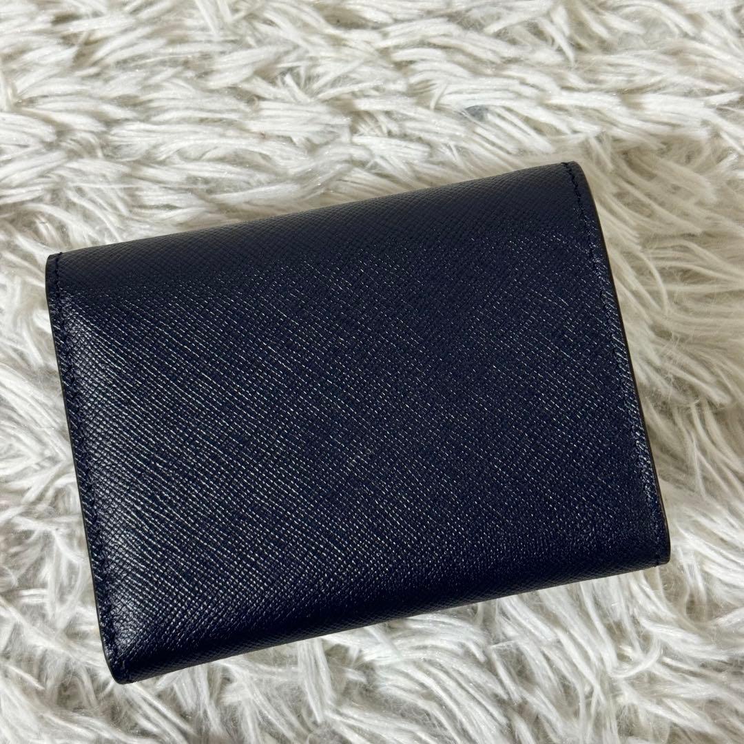 新品未使用✨JIMMY CHOO ジミーチュウ　三つ折り財布　RAIN レイン