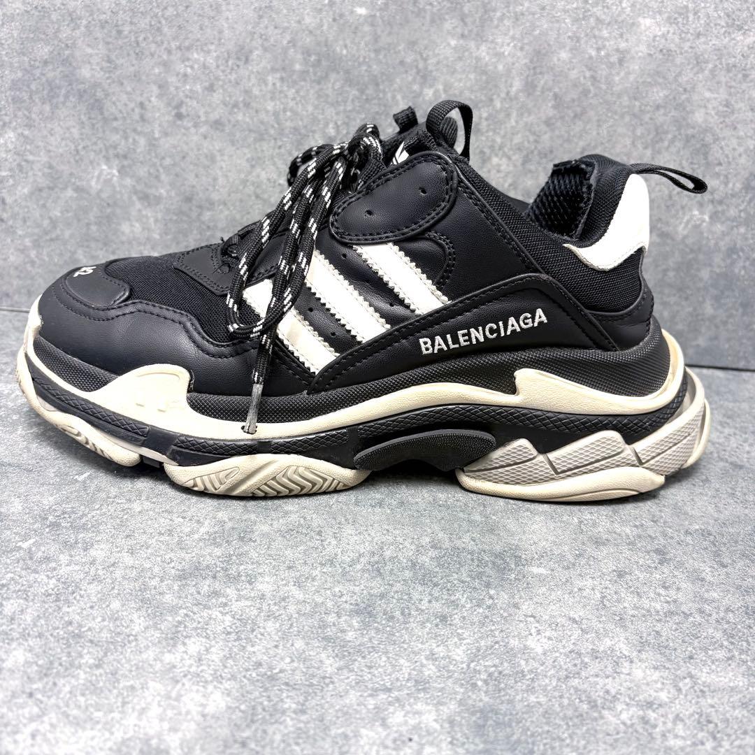 おかき バレンシアガ　アディダス　Balenciaga トリプルS