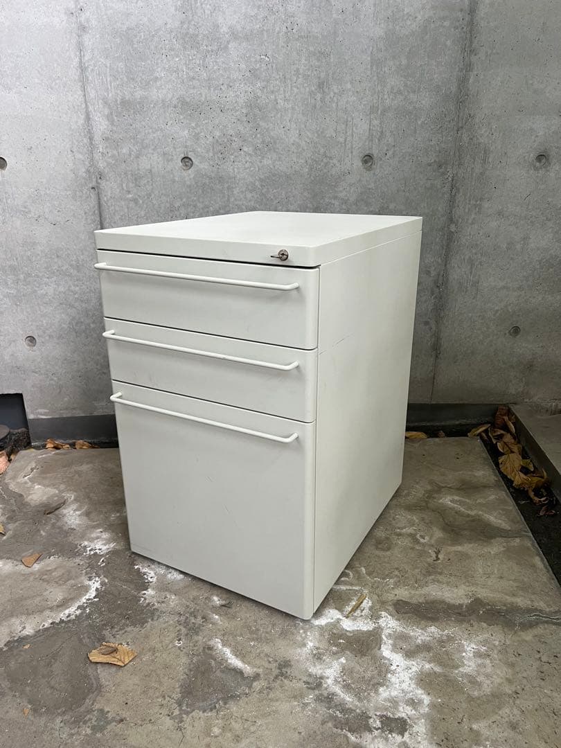 【手渡し限定／東京都新宿区】MUJI スチールキャビネット／ライトグレー