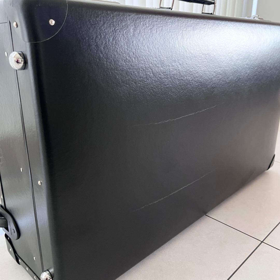 【てっぺい】美品！GLOBETROTTERグローブトロッタースーツケース