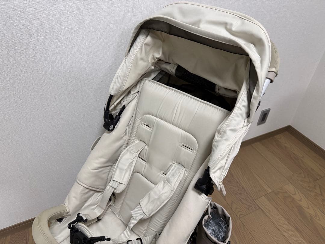 エアバギー　ココプレミア フロムバース WHITE ASH(ホワイトアッシュ)