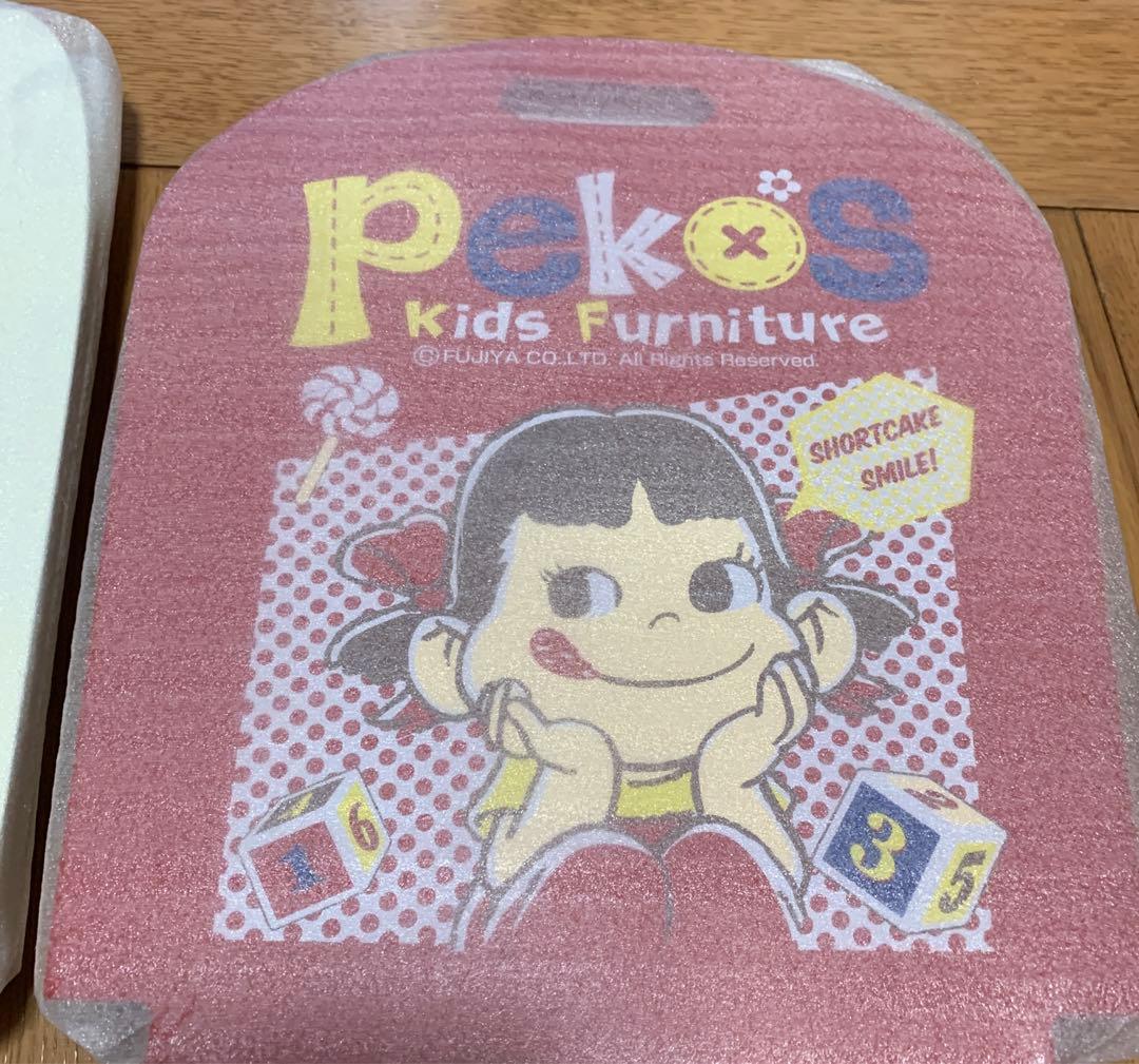 レア　ペコちゃんミニチェア　不二家ペコちゃん