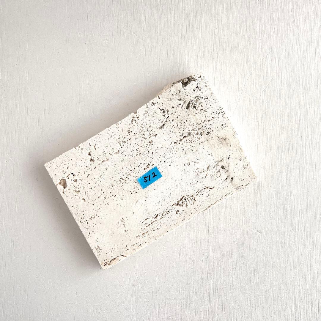 512ロマノトラバーチン（大理石端材プレート）