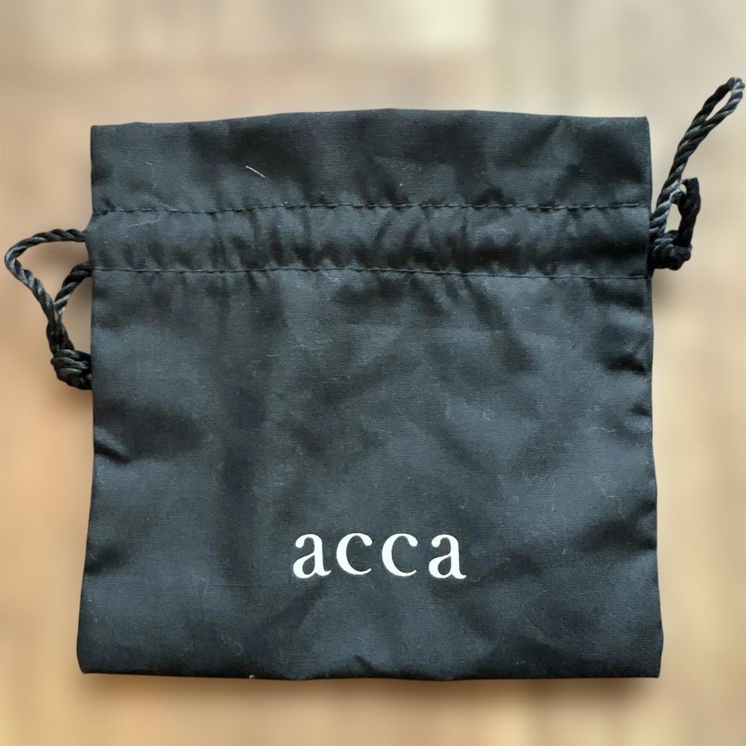 acca クリスタル装飾 ヘアゴム グレージュ