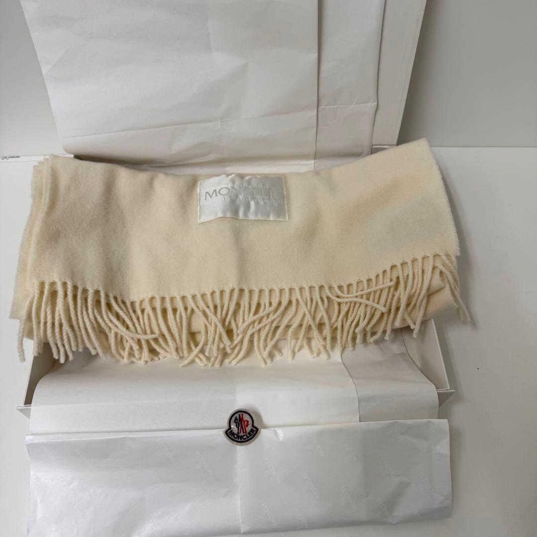 MONCLER モンクレール スカーフ 3C00016 595MA ロゴラベル