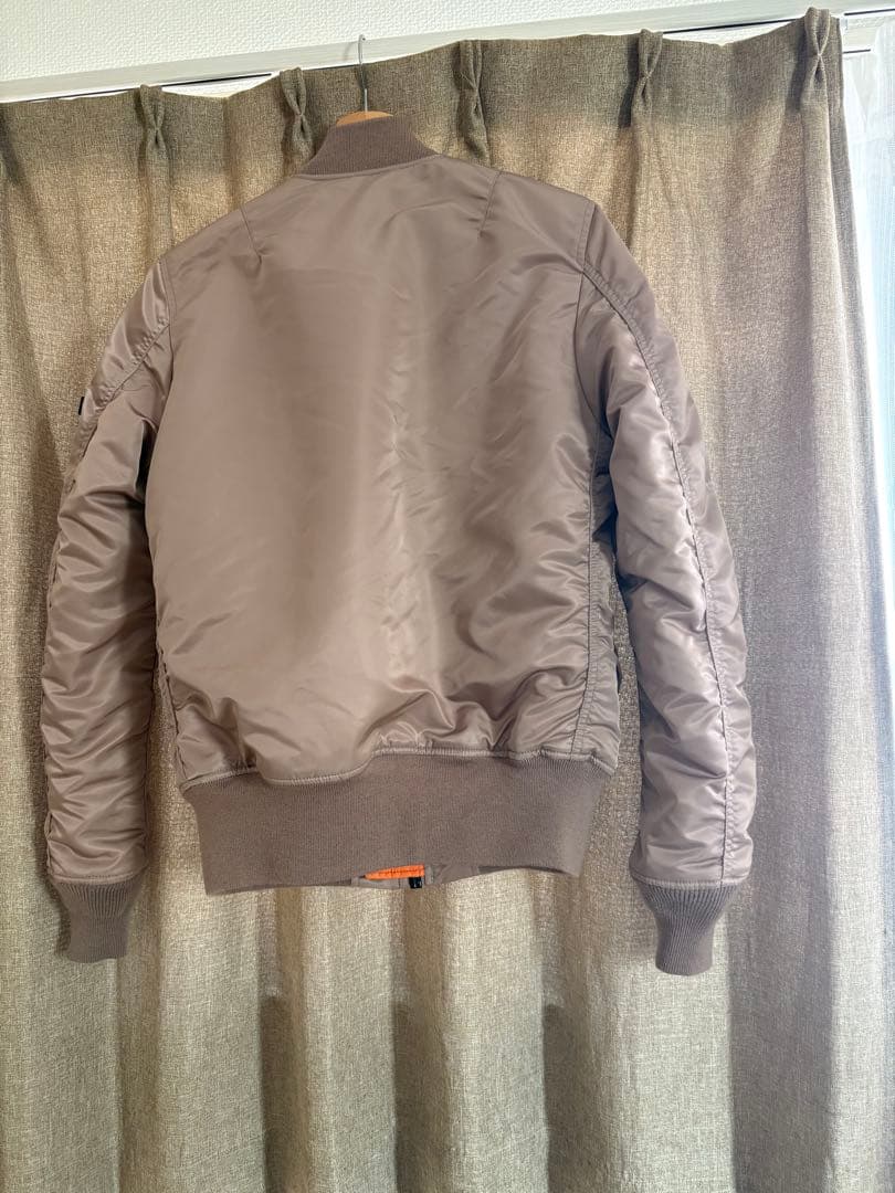 Alpha Industries/アルファ インダストリー フライトジャケット