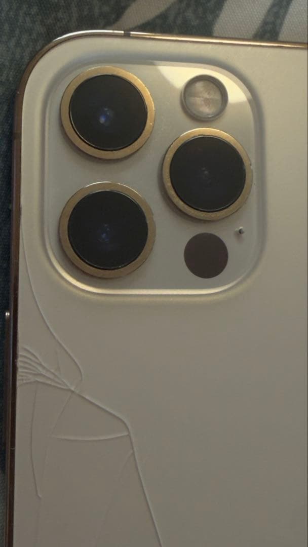 Luffy 　　iPhone12 pro 256GB ジャンク品