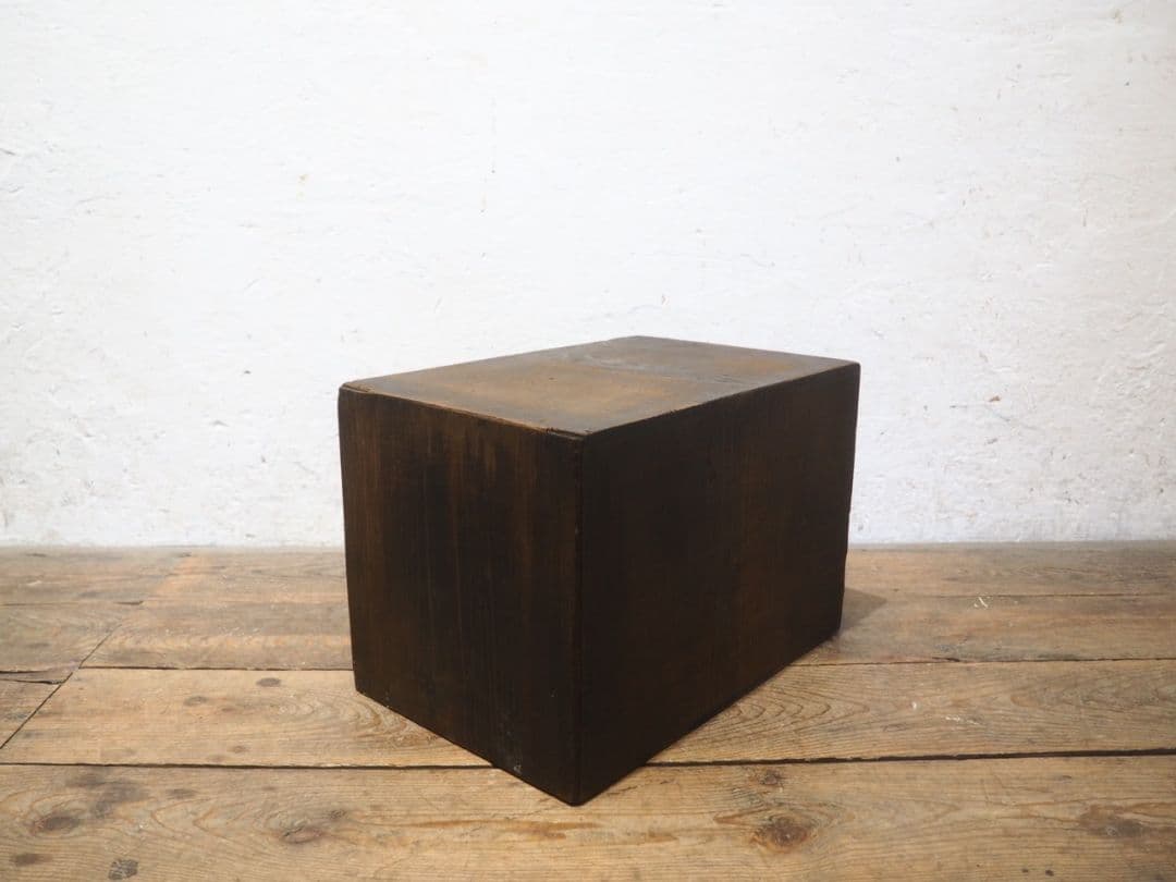 1267 アンティーク　小引き出し　収納棚　ケース　展示台　古家具古道具　レトロ