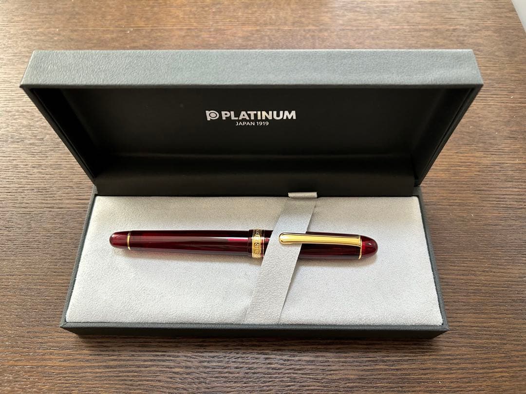 プラチナ万年筆 #3776 センチュリー ブルゴーニュ Fニブ